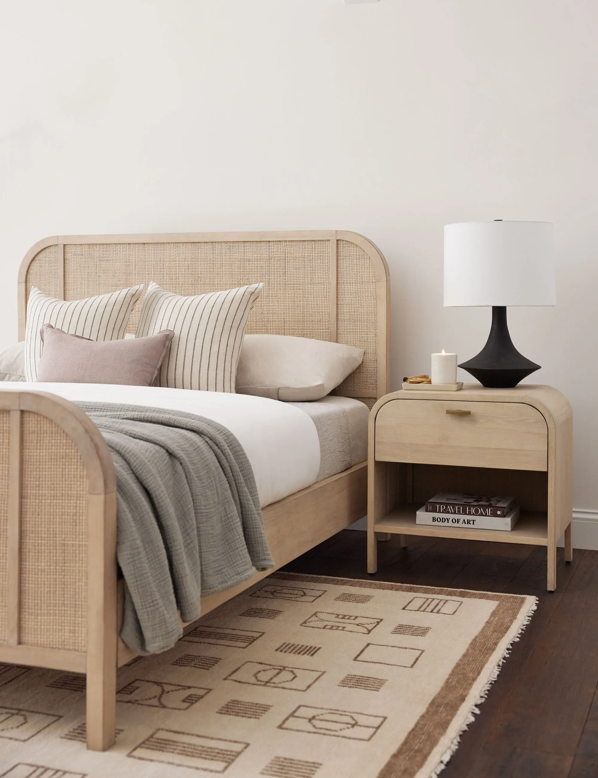 Coulwood Table Lamp