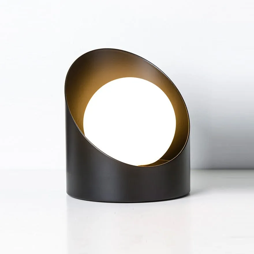 ISHI LED TABLE LAMP