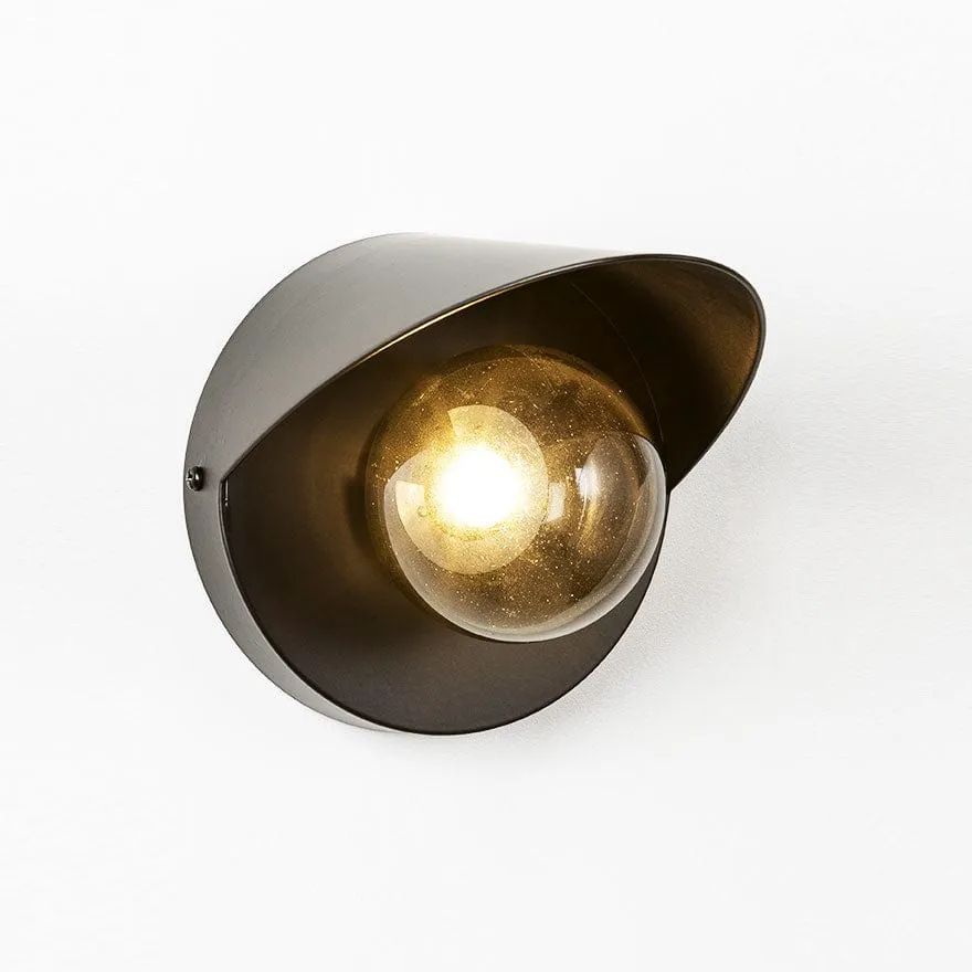 ISHI LED WALL LIGHT