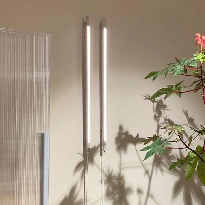 Italian Minimalist Lineal Wall Light