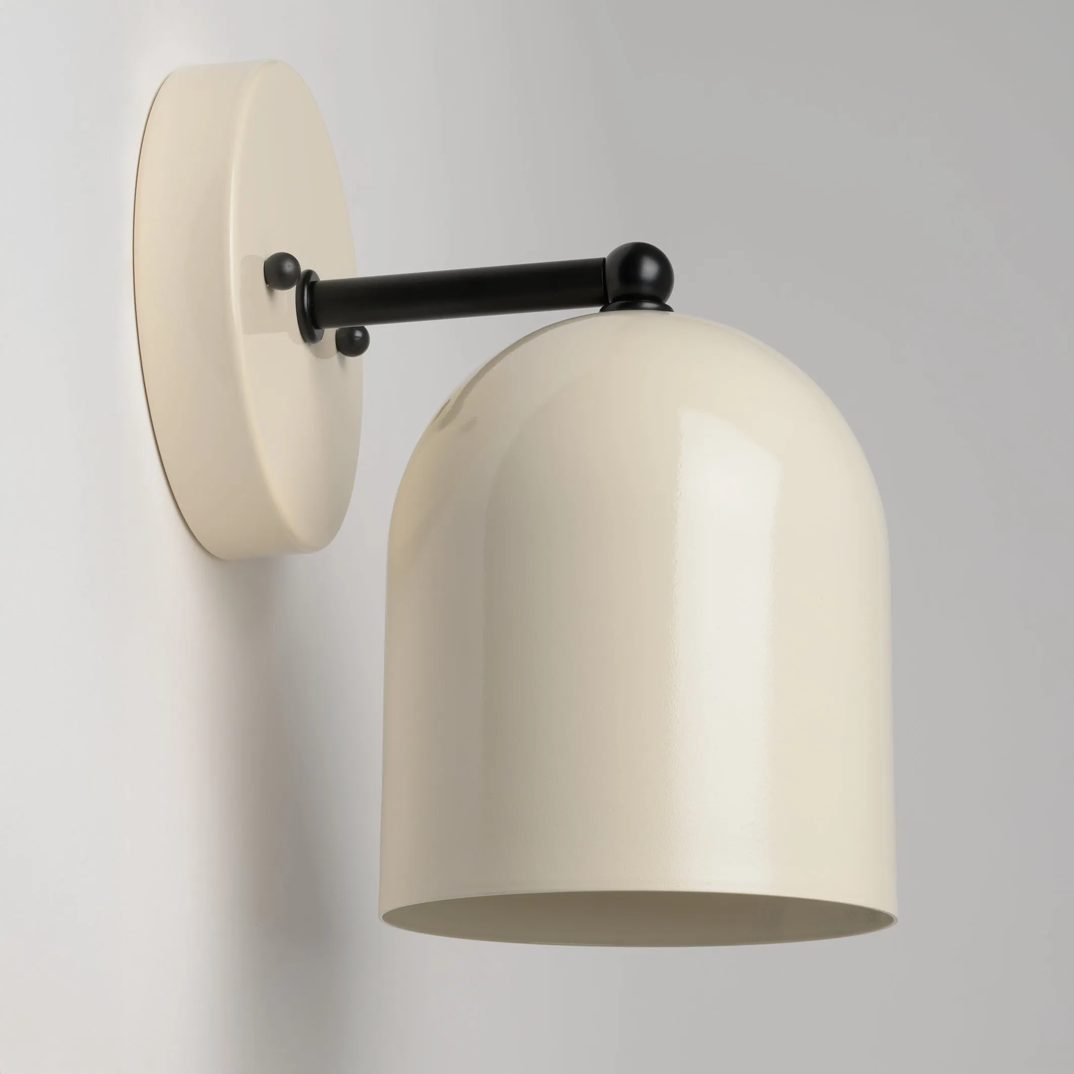 Jefferson | Modern Sconce
