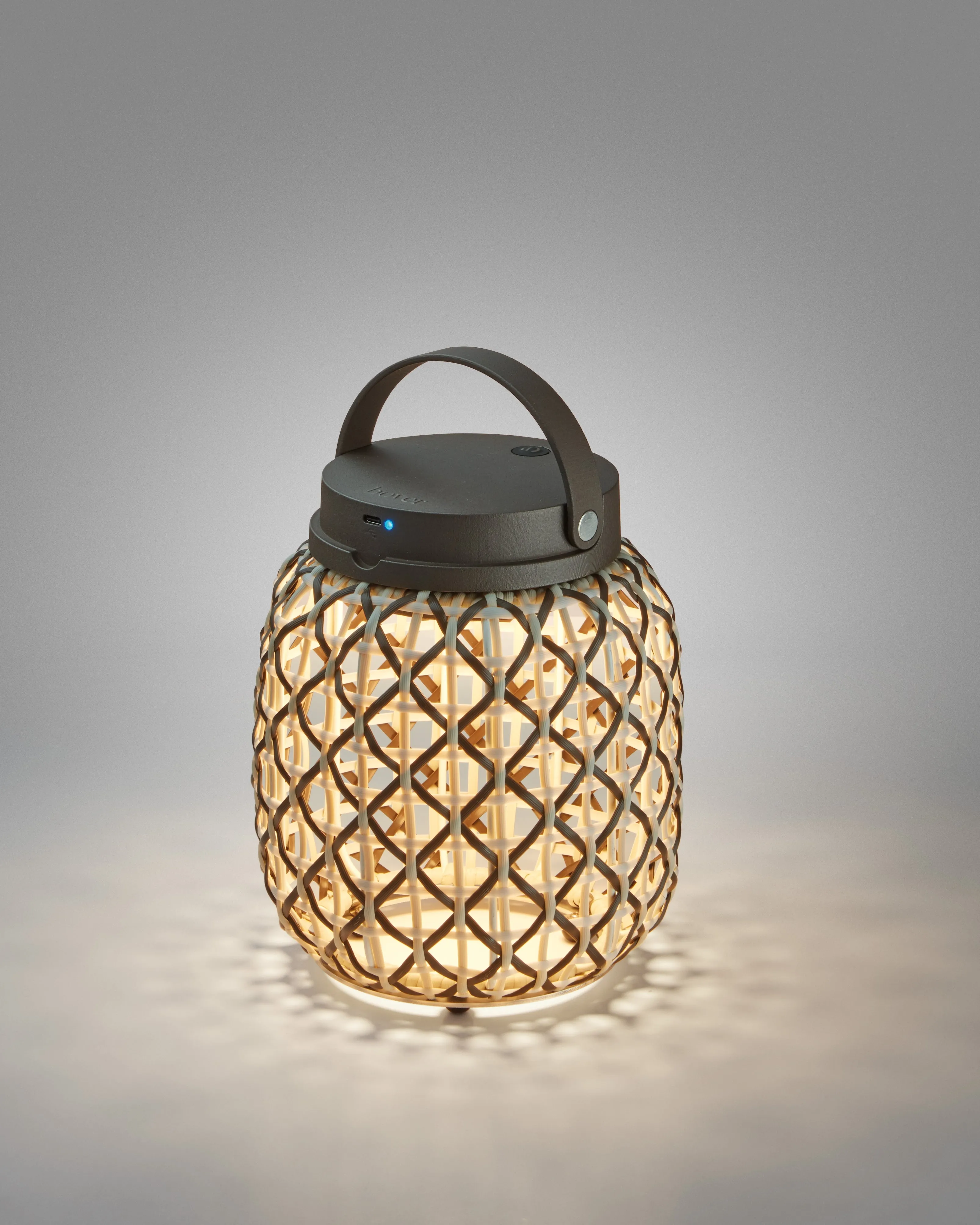Mediterranean Woven Portable Table Lamp