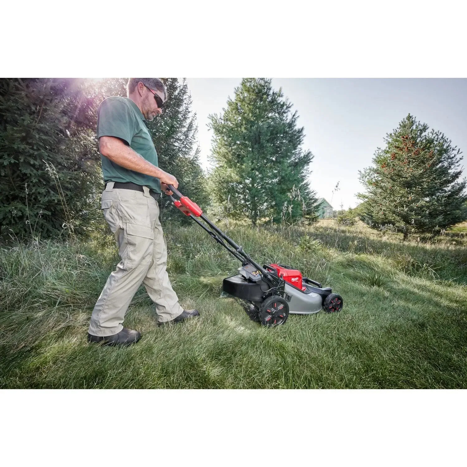 Milwaukee 2823-22HD - M18 FUEL™ 21" Self-Propelled Dual Battery Mower Kit