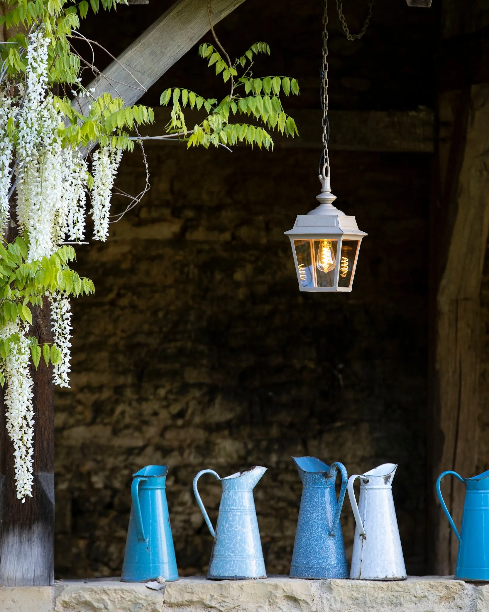 Traditional Chain Hanging Lamp